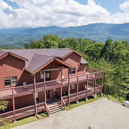 Pinnacle Pool View Lodge #625